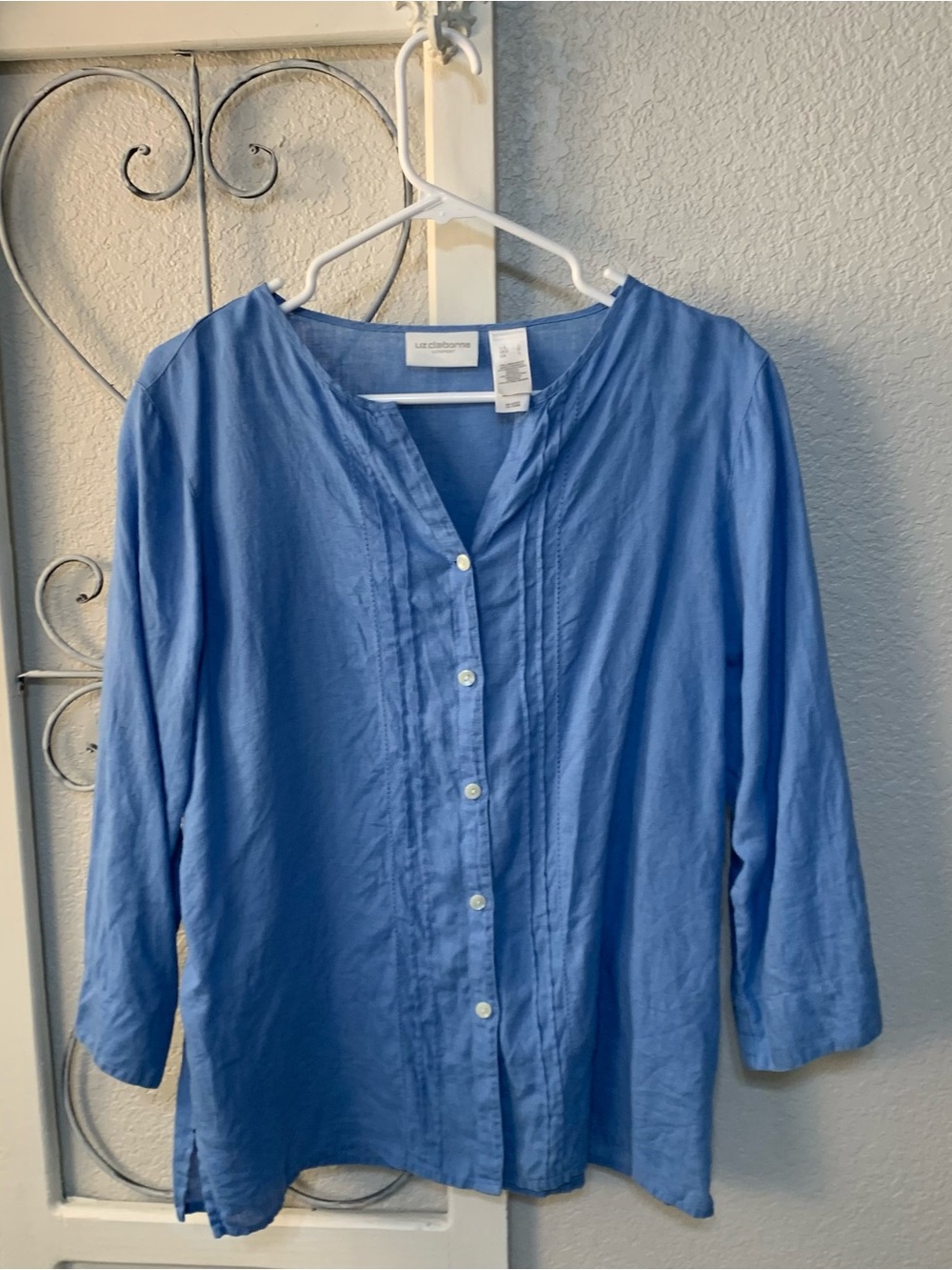 Liz Claiborne Light Blue Pintuck Button-Down Blouse